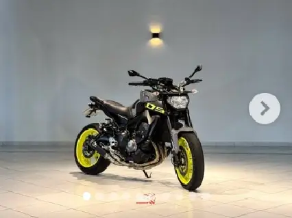 Carro Yamaha MT-09  2018 ABS