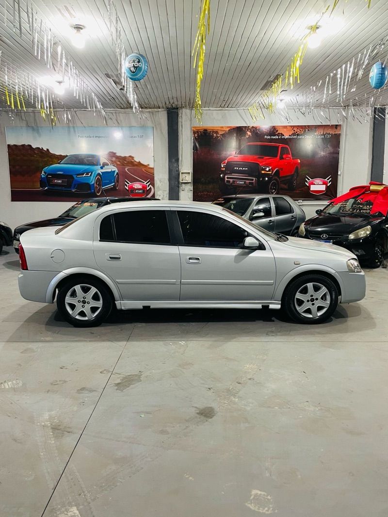 Chevrolet Astra Sedan