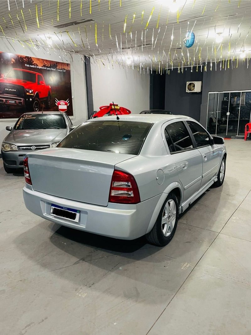 Chevrolet Astra Sedan