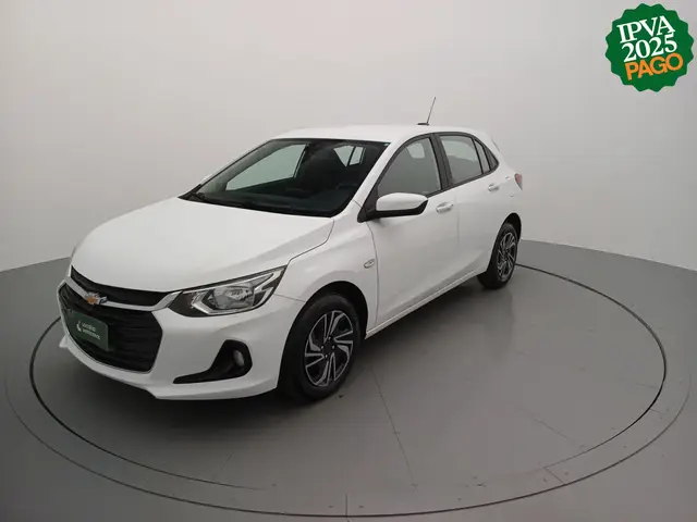 Carro Chevrolet Onix Plus 2024 LT 1.0