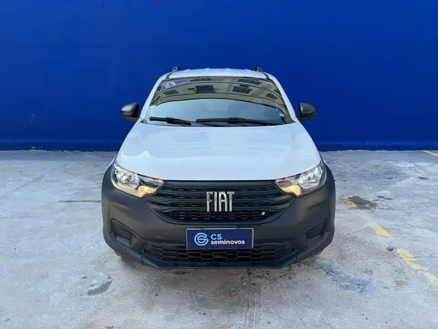 Carro Fiat Strada 2023 Endurance 1.4 Cabine Plus (Flex)