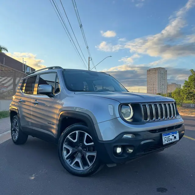 Carro Jeep Renegade 2021 Longitude 1.8 4x2 (Aut) (Flex)
