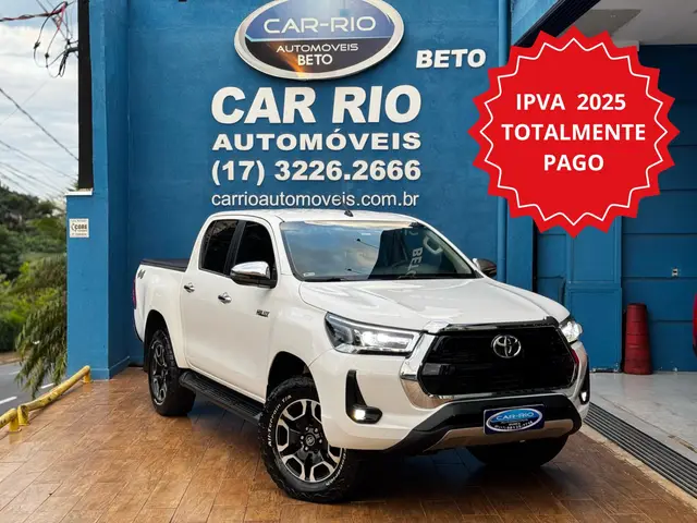 Carro Toyota Hilux Cabine Dupla 2017 Hilux 2.8 TDI SRX CD 4x4 (Aut)