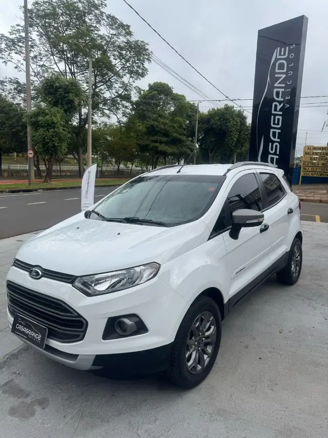 Carro Ford EcoSport 2015 Ecosport Freestyle 1.6 16V (Flex)