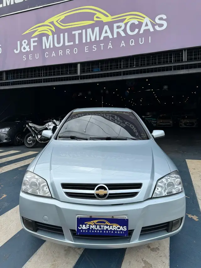 Carro Chevrolet Astra Hatch 2011 Advantage 2.0 (Flex)