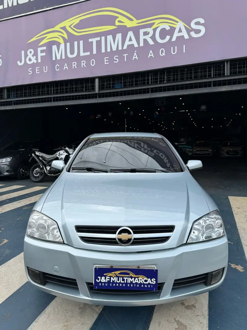 Chevrolet Astra Hatch Advantage 2.0 (Flex)