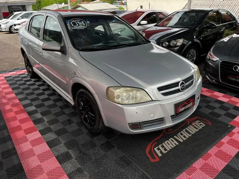Chevrolet Astra Sedan CD 2.0 8V (Aut)