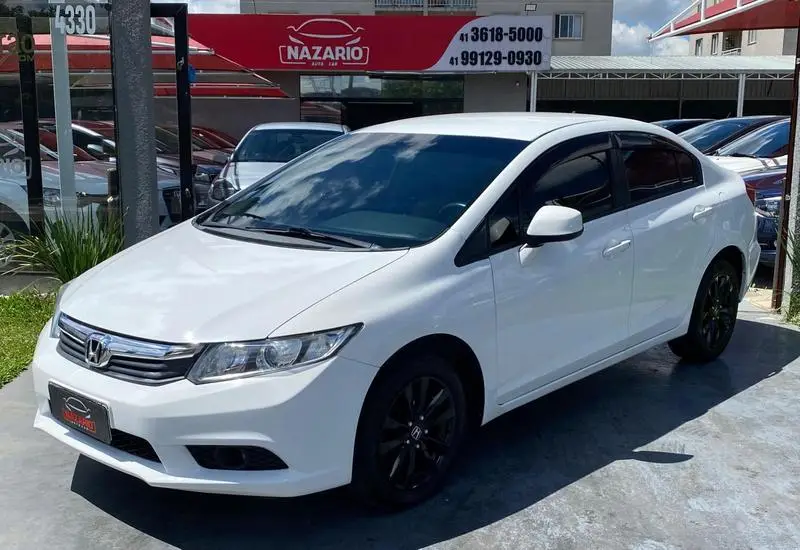 Honda Civic LXS 1.8 i-VTEC (Flex)