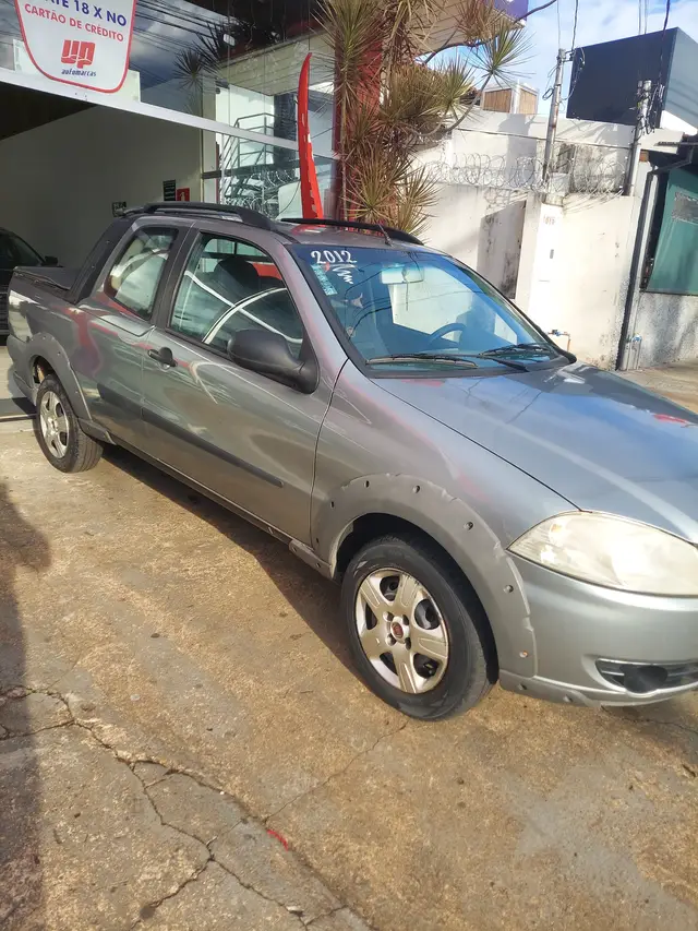 Carro Fiat Strada 2012 Working 1.4 (Flex) (Cabine Dupla)