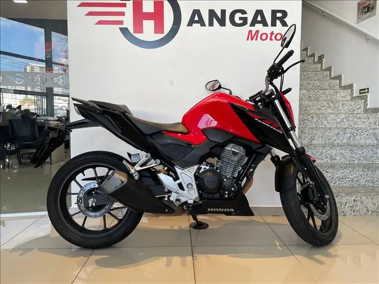 Honda CB 300F Twister (ABS)
