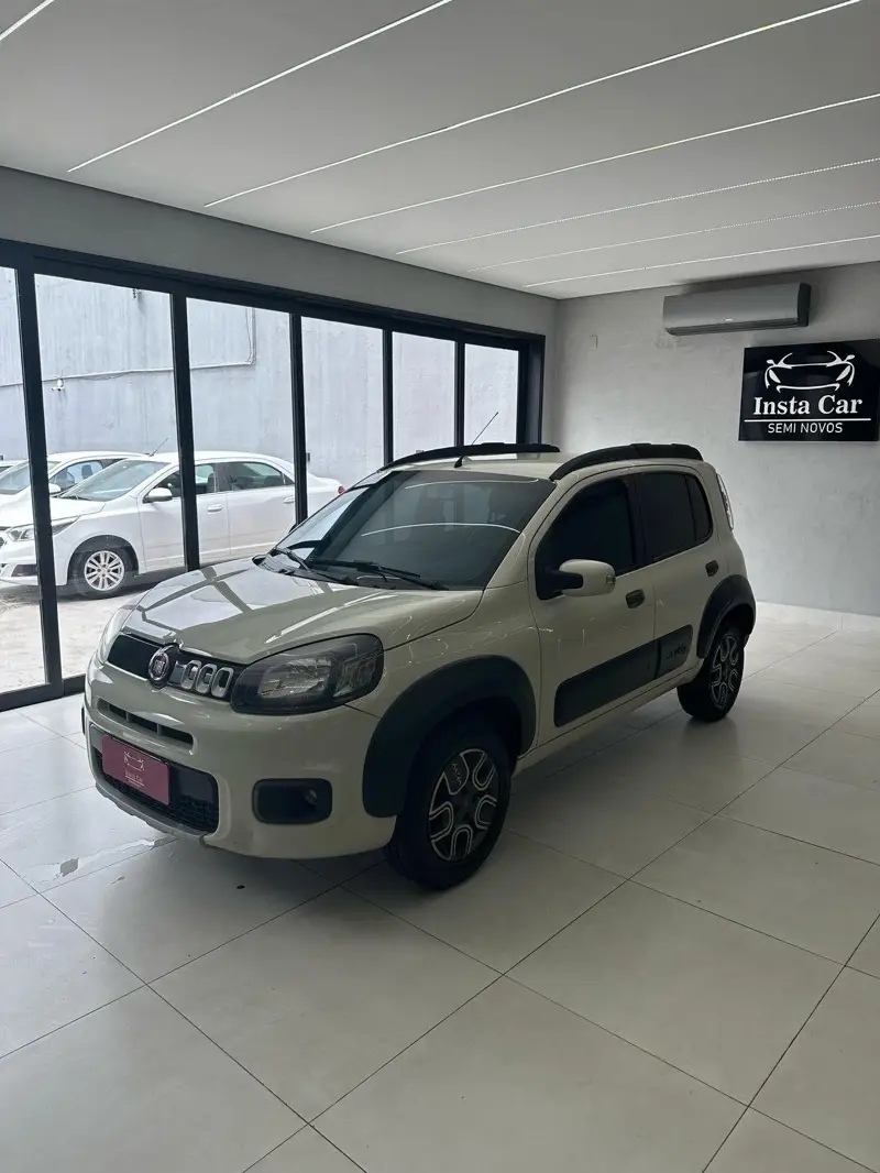 Fiat Uno Way 1.4 8V Dualogic (Flex)