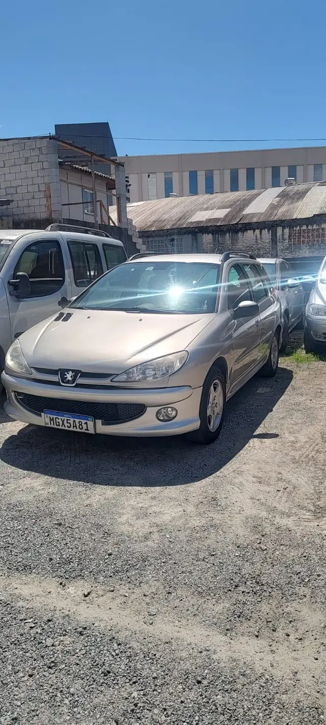Carro Peugeot 206 2008 Hatch. Feline Automatic 1.6 16V (flex)