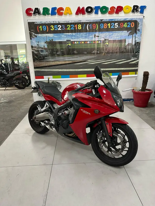 Carro Honda CBR 650F 2016 ABS