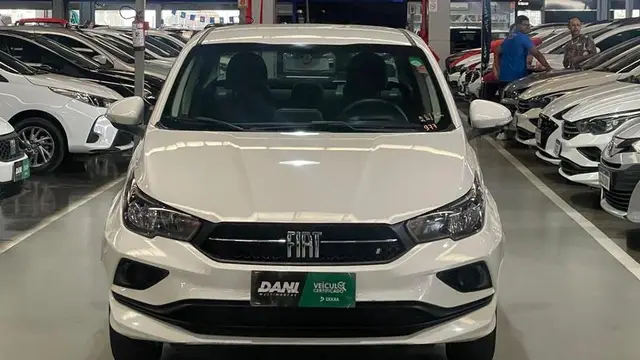 Carro Fiat Cronos 2024 Drive 1.3