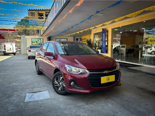 Carro Chevrolet Onix Plus 2024 LT 1.0 Turbo (Aut.)