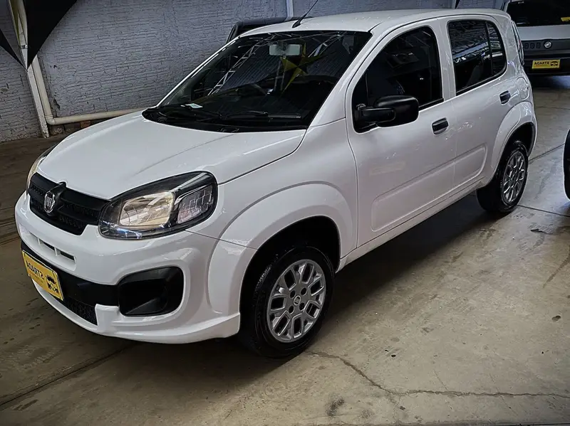 Fiat Uno Attractive 1.0