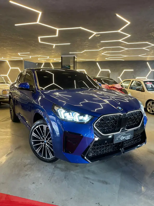 Carro BMW X2 2024 XDrive20i M Sport