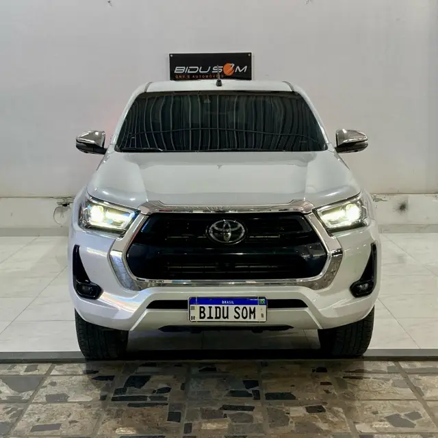 Carro Toyota Hilux Cabine Dupla 2024 SRX 4x4 2.8 Diesel