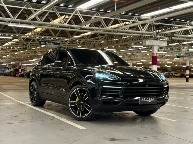 Carro Porsche Cayenne 2023 3.0 V6 462cv (Híbrido)
