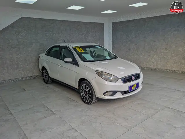 Carro Fiat Grand Siena 2018 1.6 E.torQ (Flex)