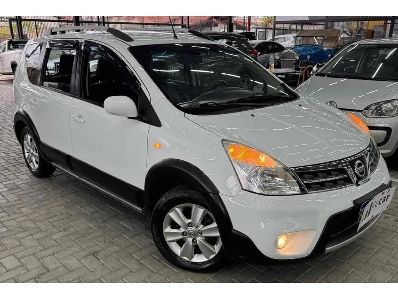 Nissan Livina X-Gear SL 1.8 16V (flex) (aut)
