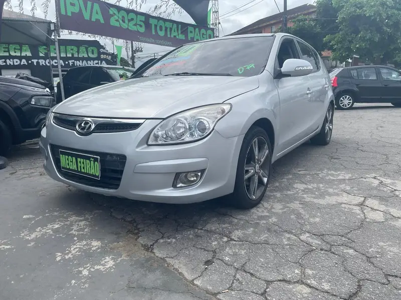 Hyundai i30 GLS 2.0 16V (aut)