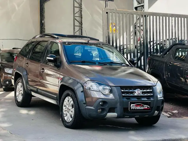 Carro Fiat Palio Weekend 2012 Adventure 1.8 16V (Flex)