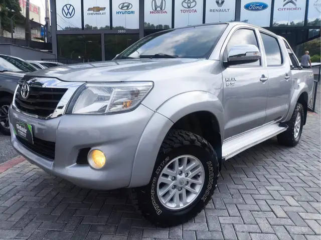Carro Toyota Hilux Cabine Dupla 2015 Hilux 2.7 SRV CD 4x4 (Flex) (Aut)