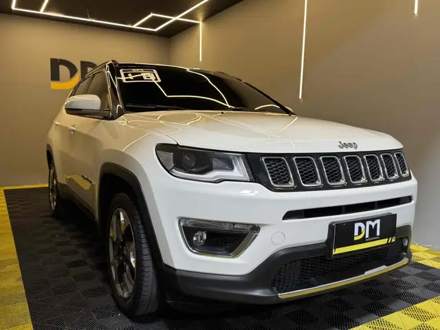 Carro Jeep Compass 2018 2.0 Limited (Aut) (Flex)