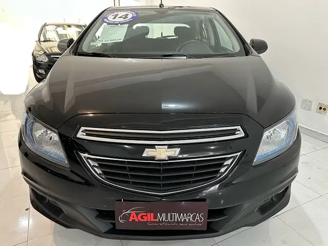 Carro Chevrolet Onix 2014 HATCH LTZ 1.4 8V FlexPower 5p Mec.