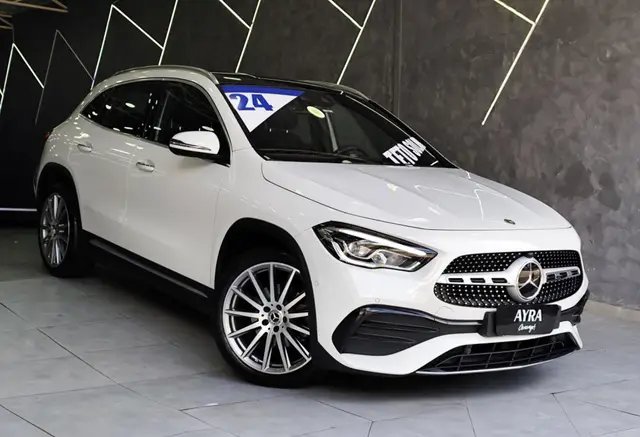 Carro Mercedes-Benz GLA 200 2023 AMG Line 1.3 Turbo (Aut)