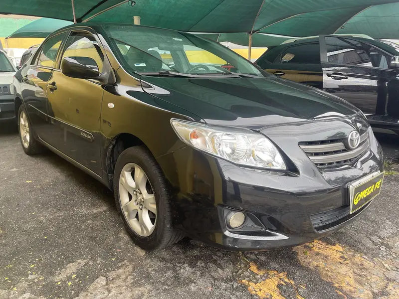Toyota Corolla Sedan GLi 1.8 16V (flex) (aut)