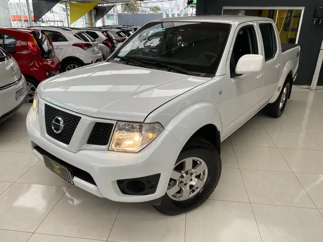 Carro Nissan Frontier 2016 2.5 TD CD S 4x4