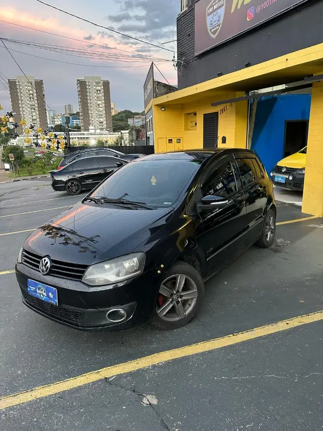 Carro Volkswagen Fox 2013 1.0 VHT (Flex) 2p