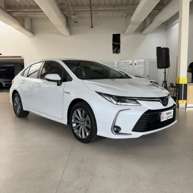Toyota Corolla Altis Hybrid 1.8 (flex) (Aut)