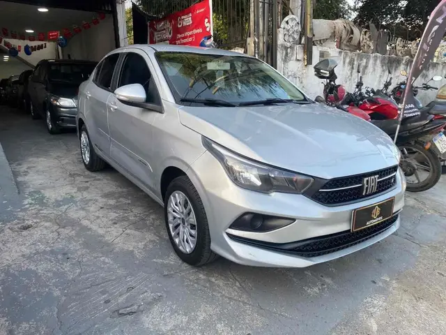 Carro Fiat Cronos 2022 Drive 1.3