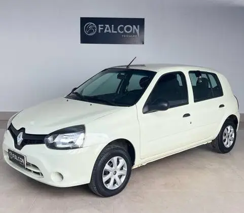 Renault Clio Hatch. RN 1.0 16V