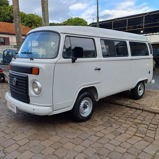 Carro Volkswagen Kombi 2014 Standard 1.4 (Flex)