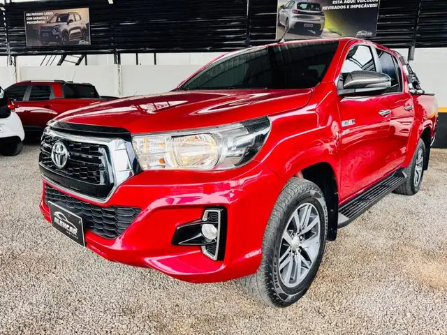 Carro Toyota Hilux Cabine Dupla 2019 Hilux 2.8 TDI SRV CD 4x4 (Aut)