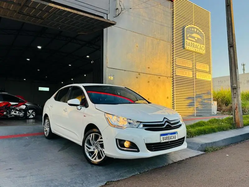 Citroën C4 Lounge Exclusive 1.6 THP (Aut)