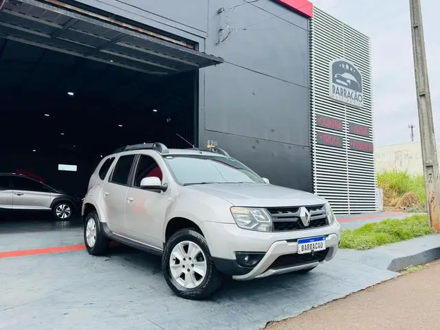 Carro Renault Duster 2016 2.0 16V Dakar 4x4 (Flex)