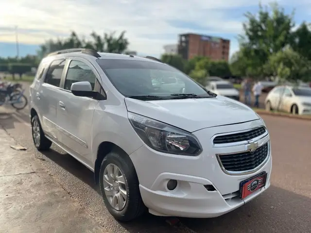 Carro Chevrolet Spin 2016 LTZ 7S 1.8 (Flex) (Aut)