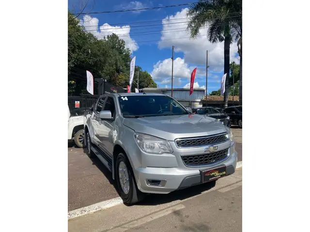 Carro Chevrolet S10 Cabine Dupla 2014 S10 2.8 CTDi 4x2 LT (Cab Dupla)