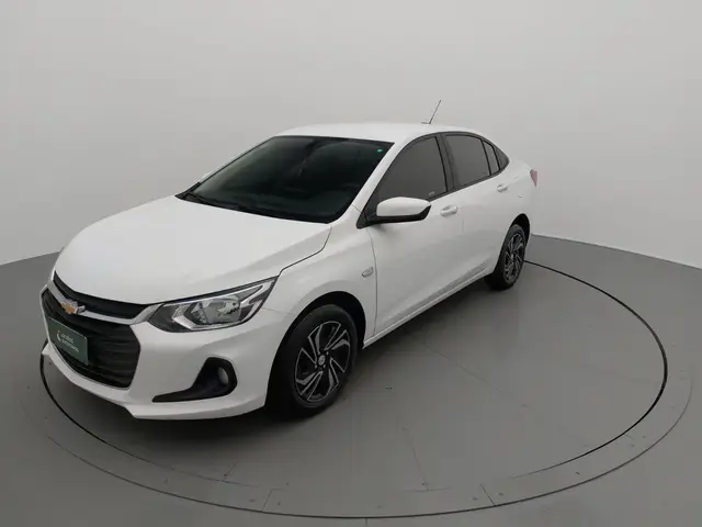 Carro Chevrolet Onix Plus 2024 LT 1.0