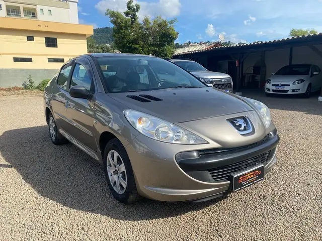 Carro Peugeot 207 Sedan 2010 207 Passion XR 1.4 8V (flex)