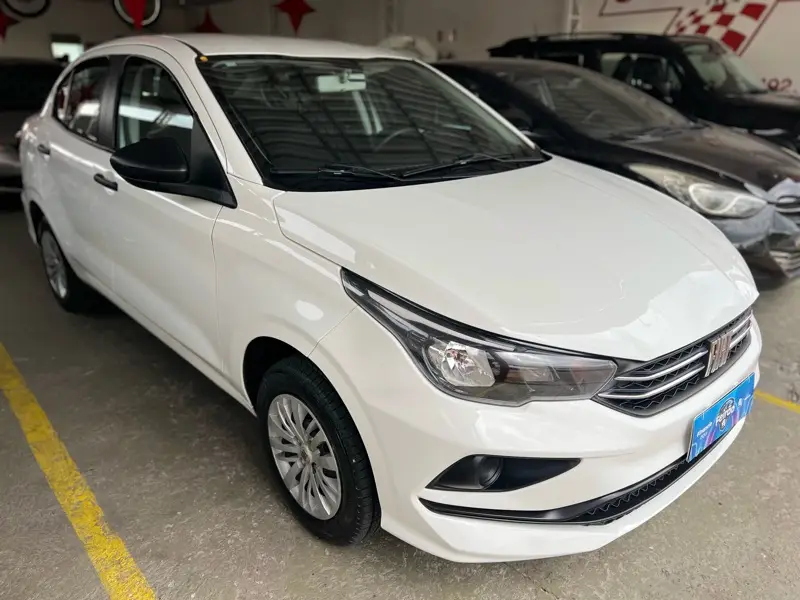 Fiat Cronos 1.0 (Flex) MT