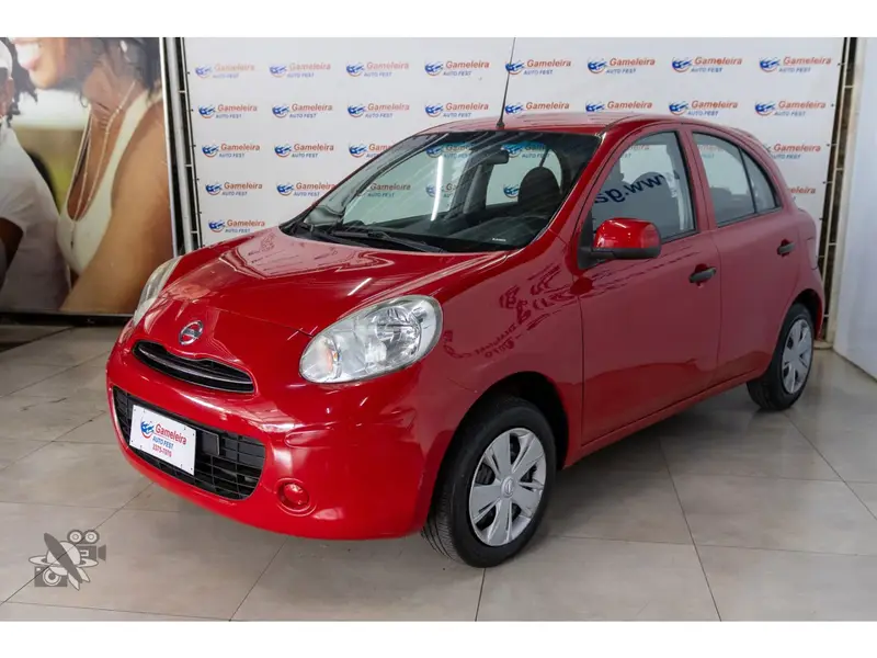 Nissan March 1.6 16V S (Flex)