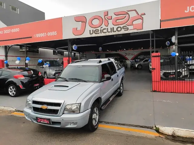 Carro Chevrolet S10 Cabine Dupla 2011 S10 Executive 4x2 2.4 (Flex) (Cab Dupla)