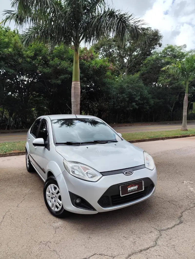 Ford Fiesta Sedan 1.6 (Flex)