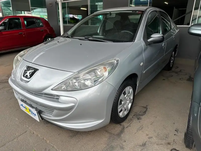 Peugeot 207 Sedan 207 Passion XR 1.4 8V (flex)
